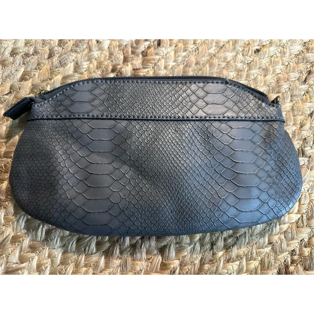 Relic Crossbody Wristlet Clutch Pouch Dark Gray Snake Print 5.5